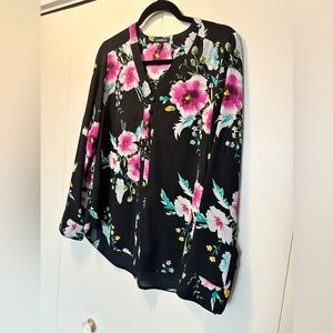 Express Chelsea shirt size medium